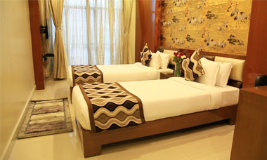 best-luxury-hotels-in-shillong-twin-bed-deluxe-room
